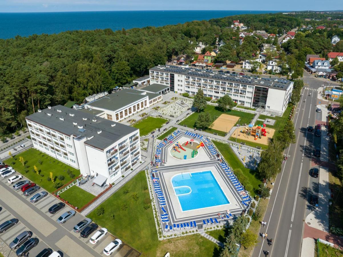 Hotel Zem-Tourist Pustkowo Exterior foto